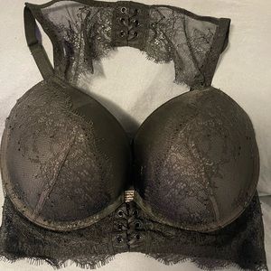 Victoria’s Secret bra